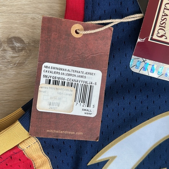 LeBron James Cleveland Cavaliers Mitchell & Ness Hardwood Classics 2008-2009 - Picture 5 of 7